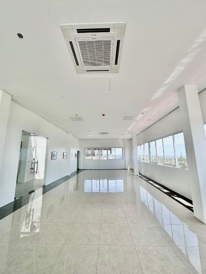 Aesthetic One Bedroom Beside Sm W Pool, Wifi And Netflix Cagayan de Oro Exterior foto